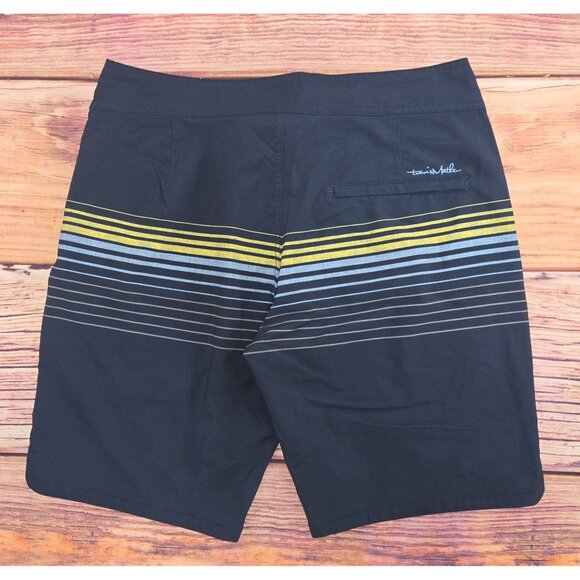 Travis Mathew Mens Board Shorts Size 32 Black/Yellow/Grey Striped Swimwear - Picture 2 of 8